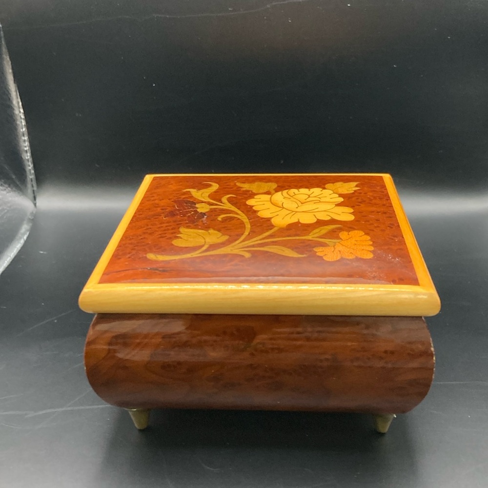 Wood Floral Inlay Jewelry Box